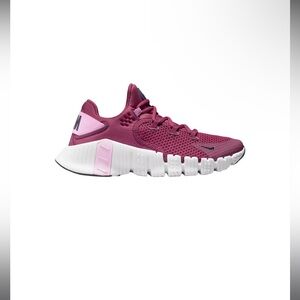 Nike Free Metcon 4 in Sweet Beet